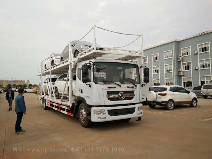 東風(fēng)多利卡D12轎運(yùn)車